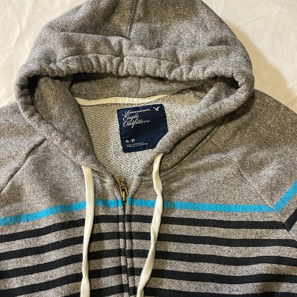 American Eagle Outfitters gray striped hoodie jacket, size small. - Picture 6 of 9